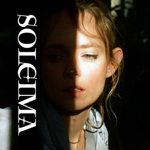 亚洲AV无码精品一区二区
